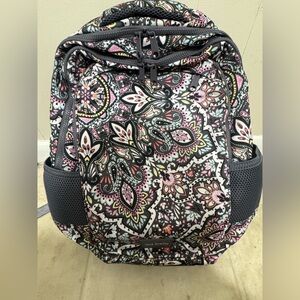 New Vera Bradley Reactive Journey Backpack Bonbon Medallion